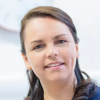 Zahnärztin Doktor Bettina Ragab